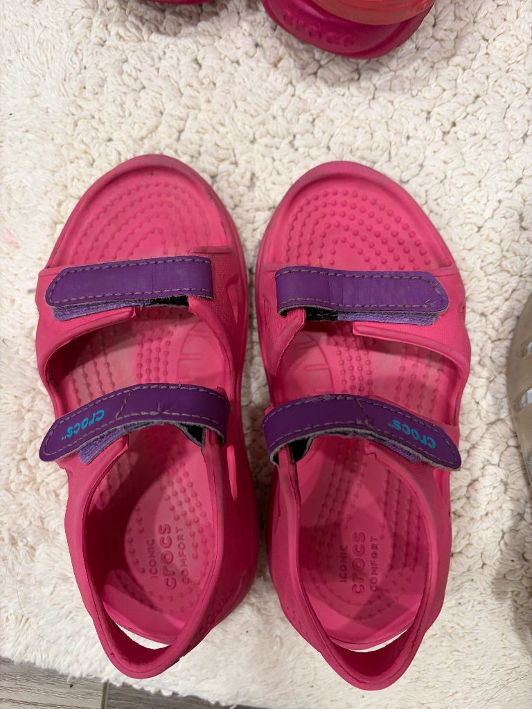 Crocs
